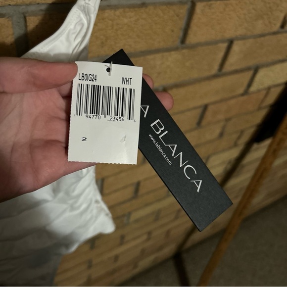 NWT La Blanca Island Goddess Lingerie One Piece Swimsuit White Size 2 - Picture 4 of 6